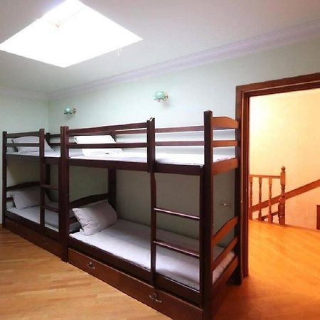 Tumanyan Hostel And Tours Ereván Habitación foto